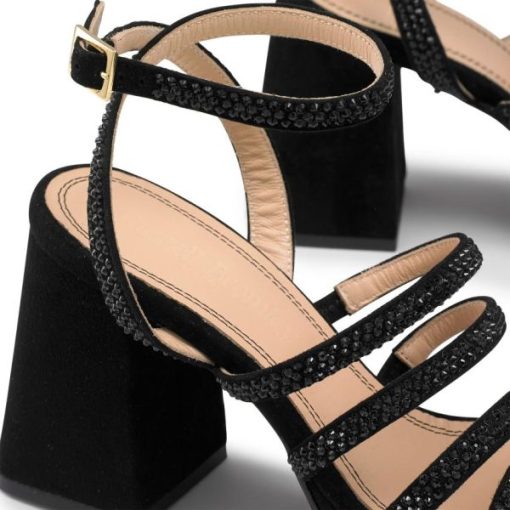 Voguevein.shop5c4e1ef454 4