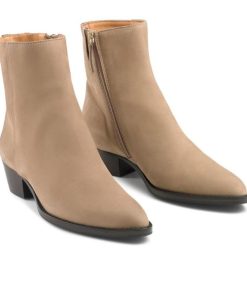 Voguevein.shop7f2f38ad5a 2